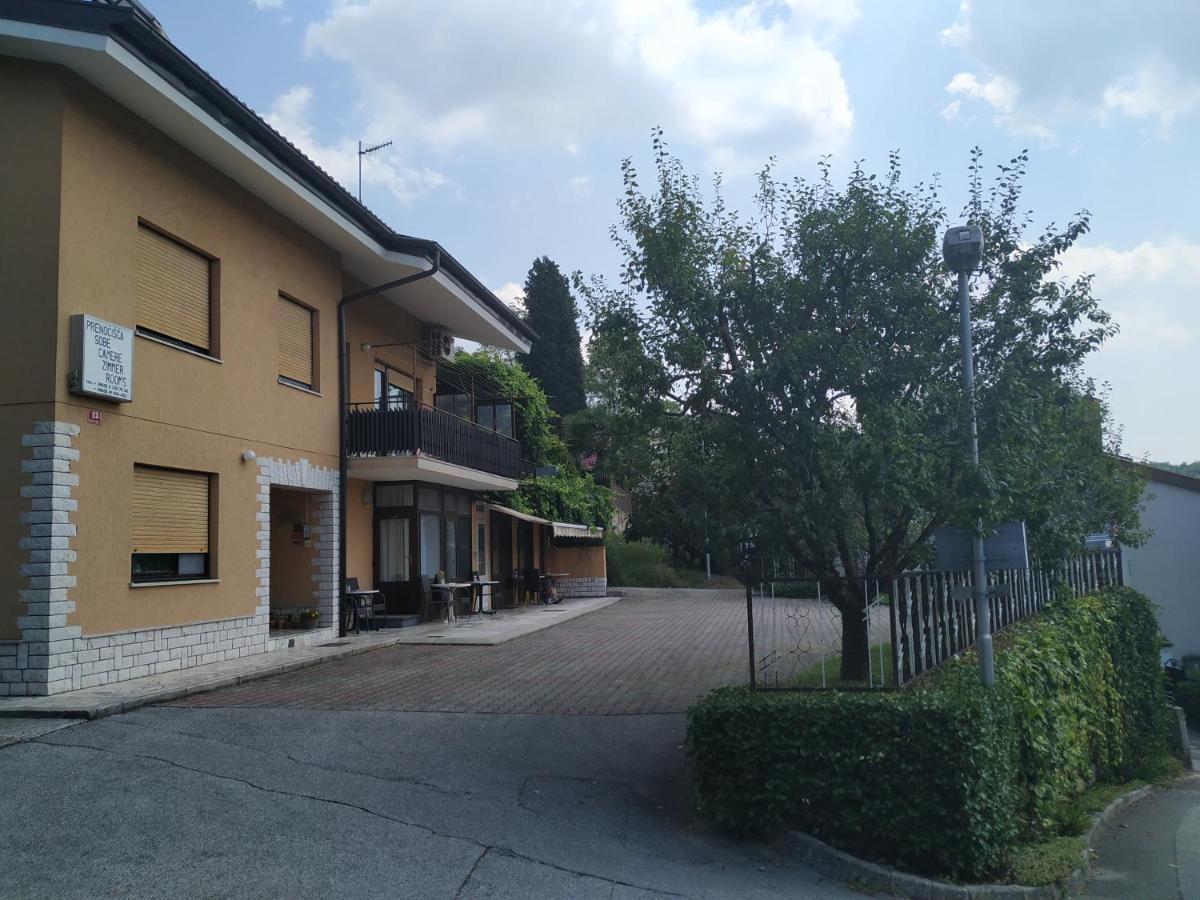 Accomodation Pertout Νόβα Γκόριτσα Εξωτερικό φωτογραφία