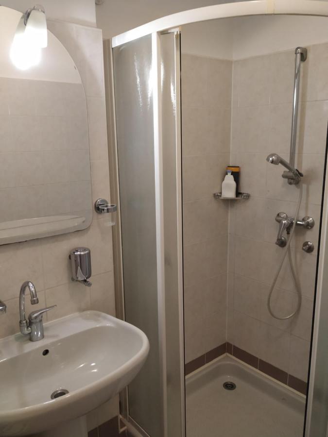 Accomodation Pertout Νόβα Γκόριτσα Εξωτερικό φωτογραφία