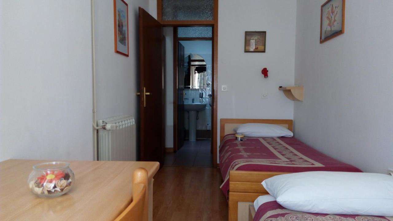 Accomodation Pertout Νόβα Γκόριτσα Εξωτερικό φωτογραφία